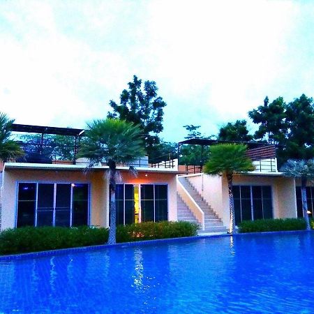 Bangkok.Grand.Resort Bang Bo Exteriör bild