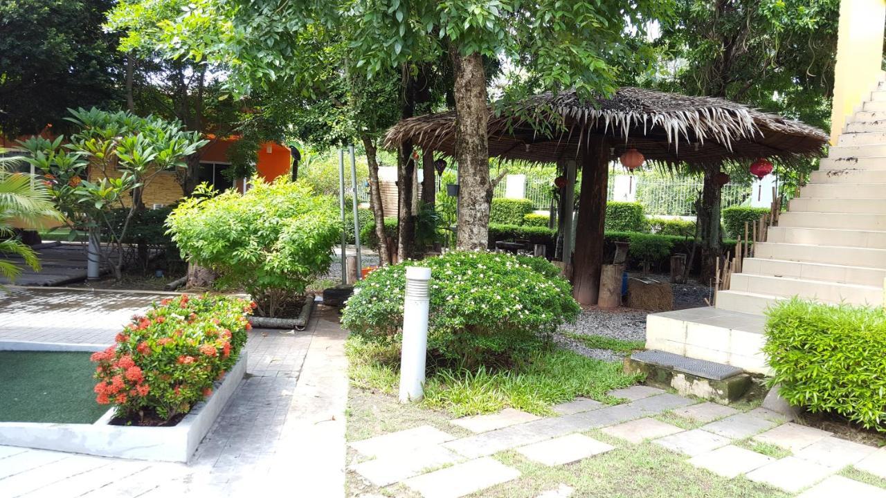 Bangkok.Grand.Resort Bang Bo Exteriör bild