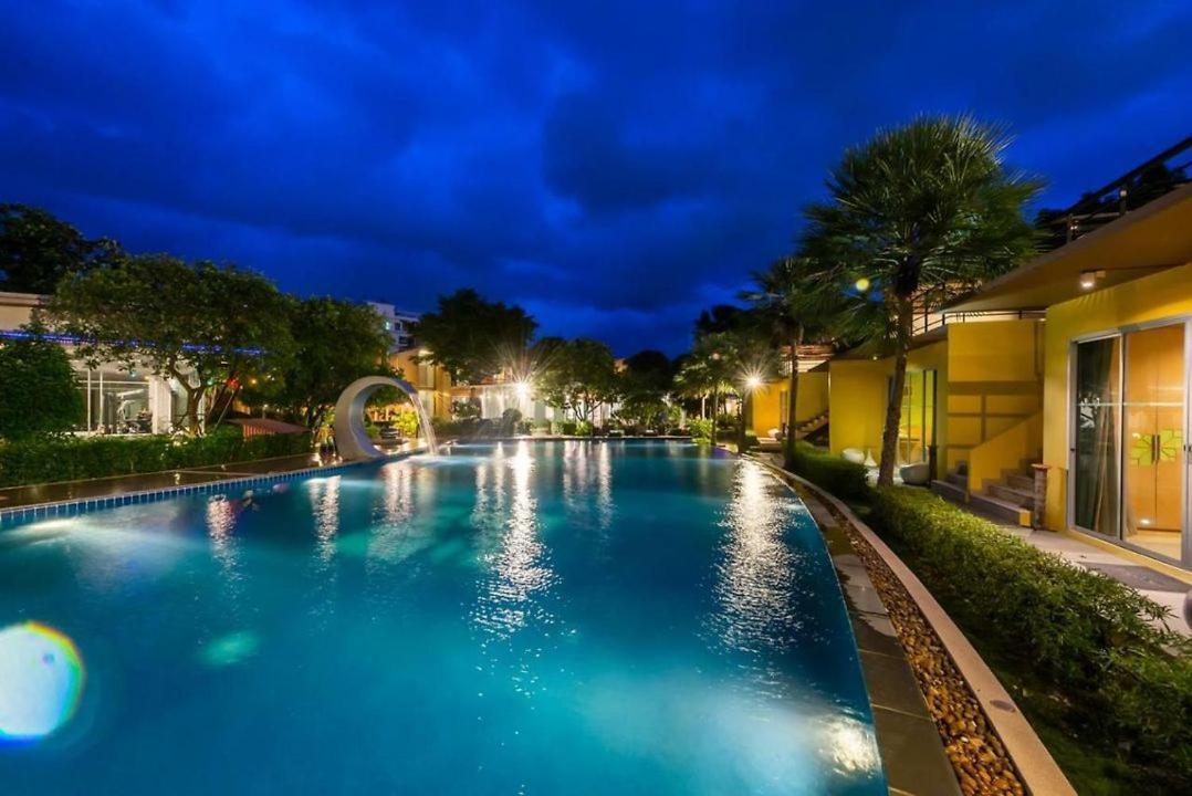 Bangkok.Grand.Resort Bang Bo Exteriör bild