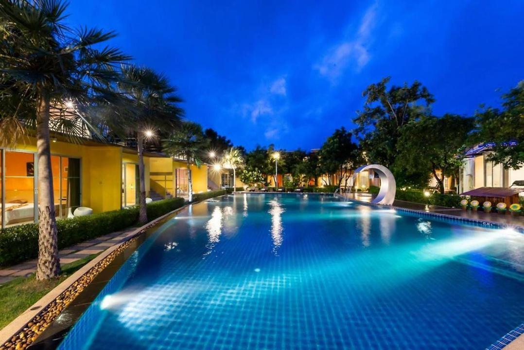 Bangkok.Grand.Resort Bang Bo Exteriör bild
