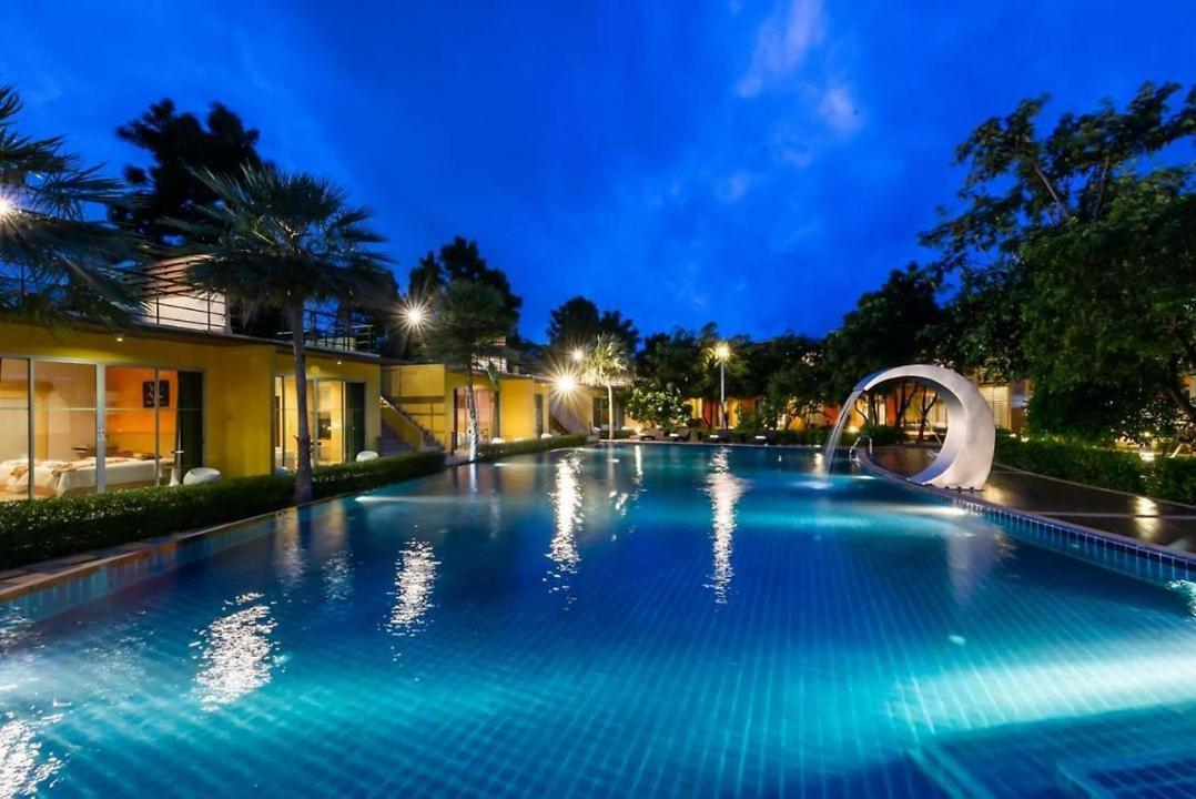 Bangkok.Grand.Resort Bang Bo Exteriör bild