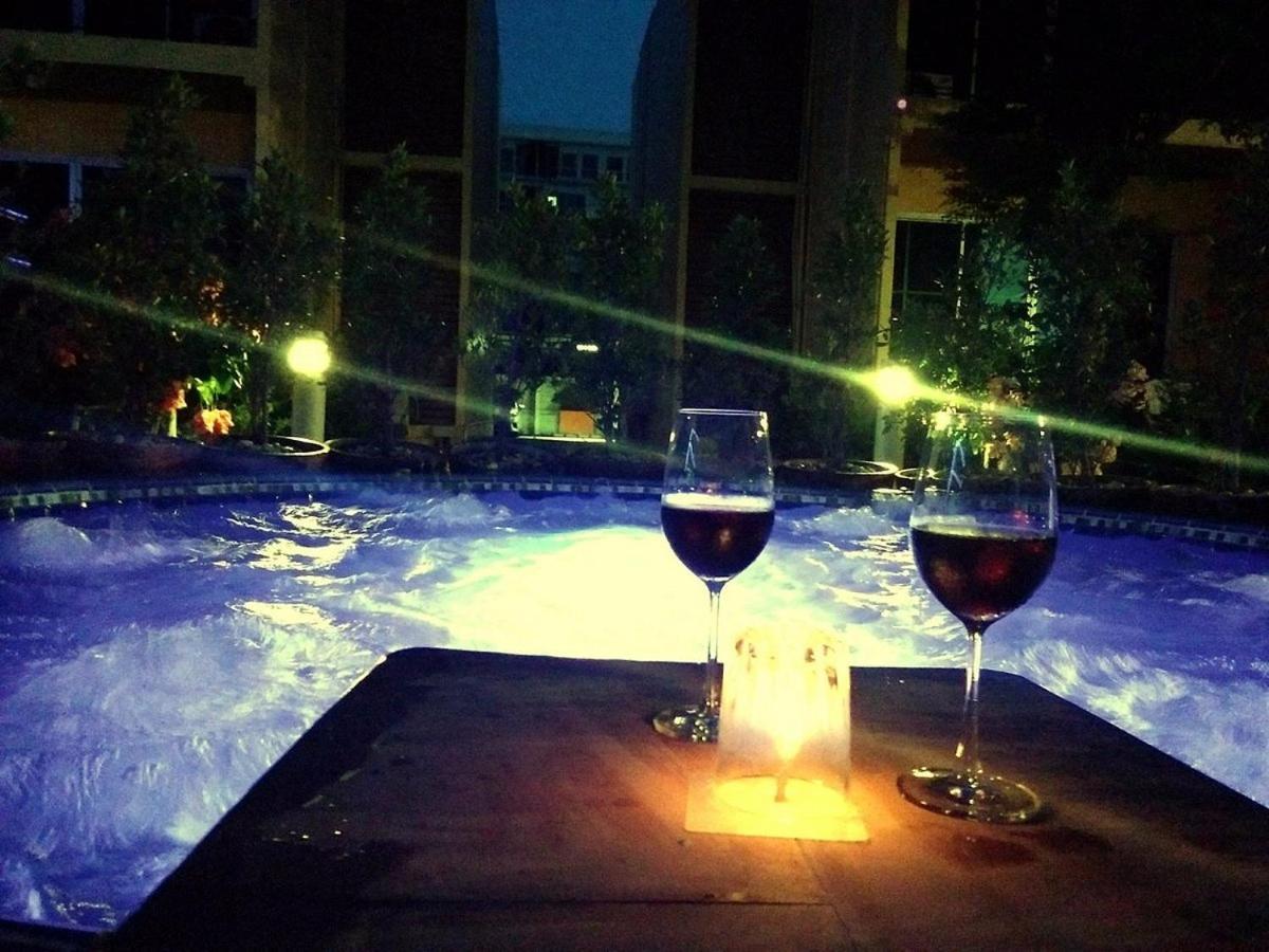 Bangkok.Grand.Resort Bang Bo Exteriör bild